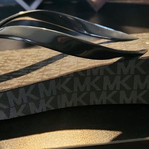 Michael Kors platform flip flops